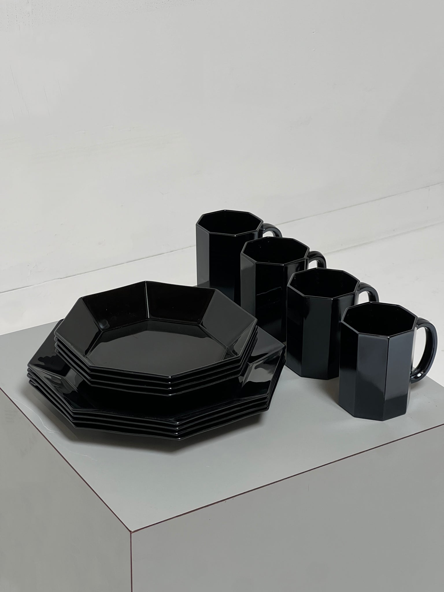 Black Arcoroc Plate and Mug Set, Made in France