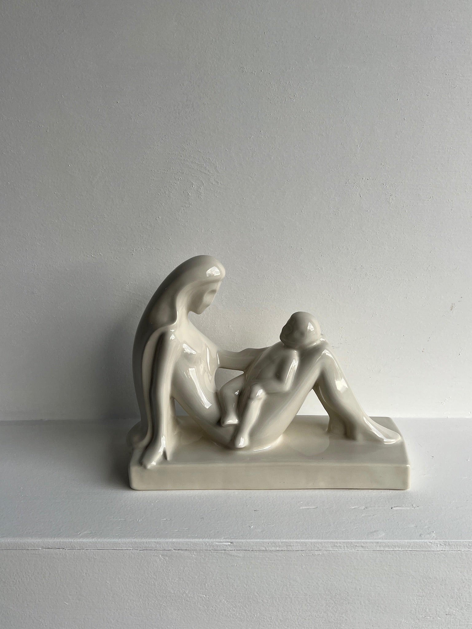 Mother and Child Sculpture by Haeger, 1990