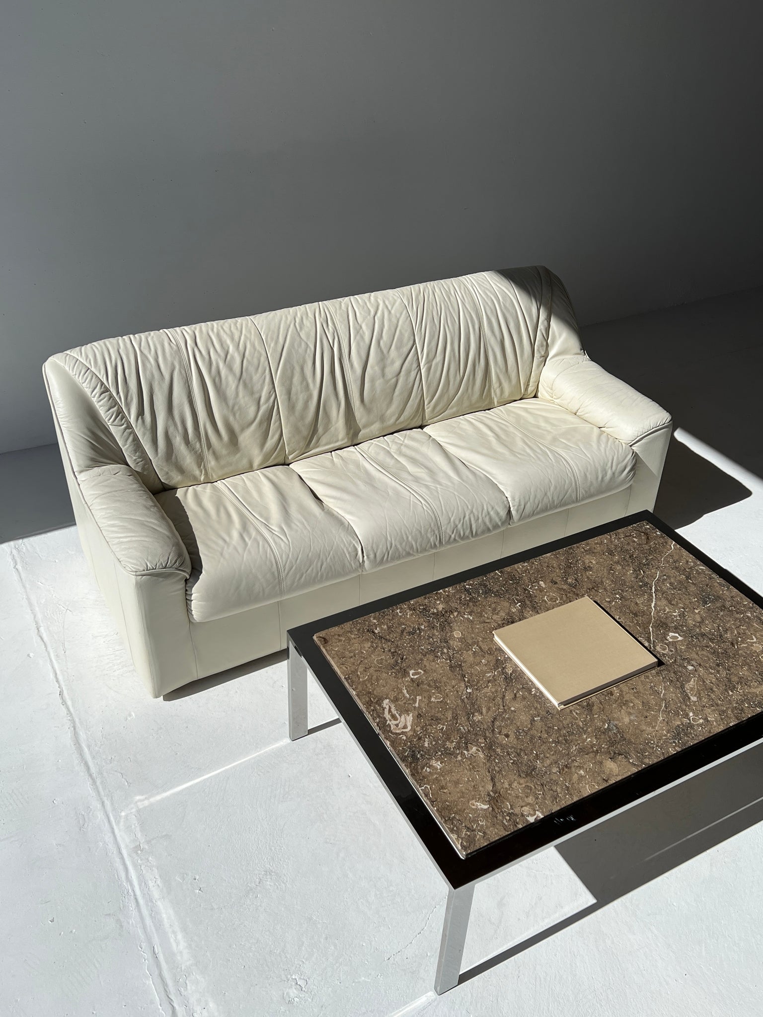 Nicoletti Off-White Leather Sofa