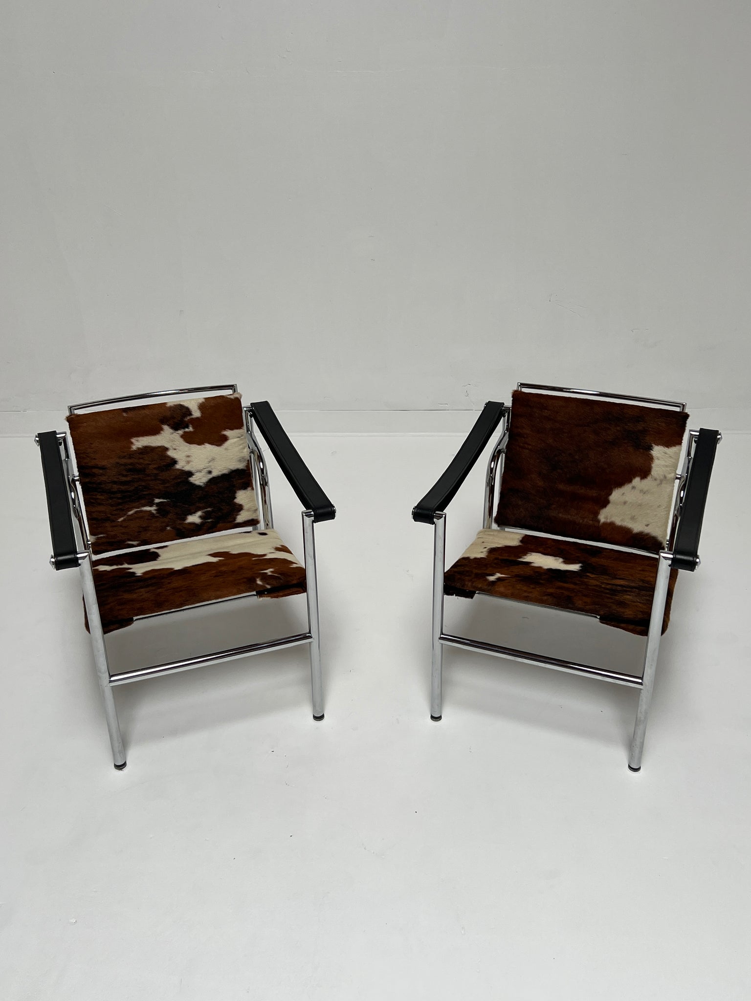 Lc1 Cowhide Sling Chairs by Design Within Reach