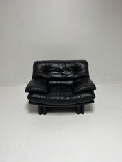 Black Nicoletti Style Chair