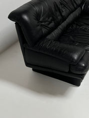 Black Nicoletti Style Leather Sofa